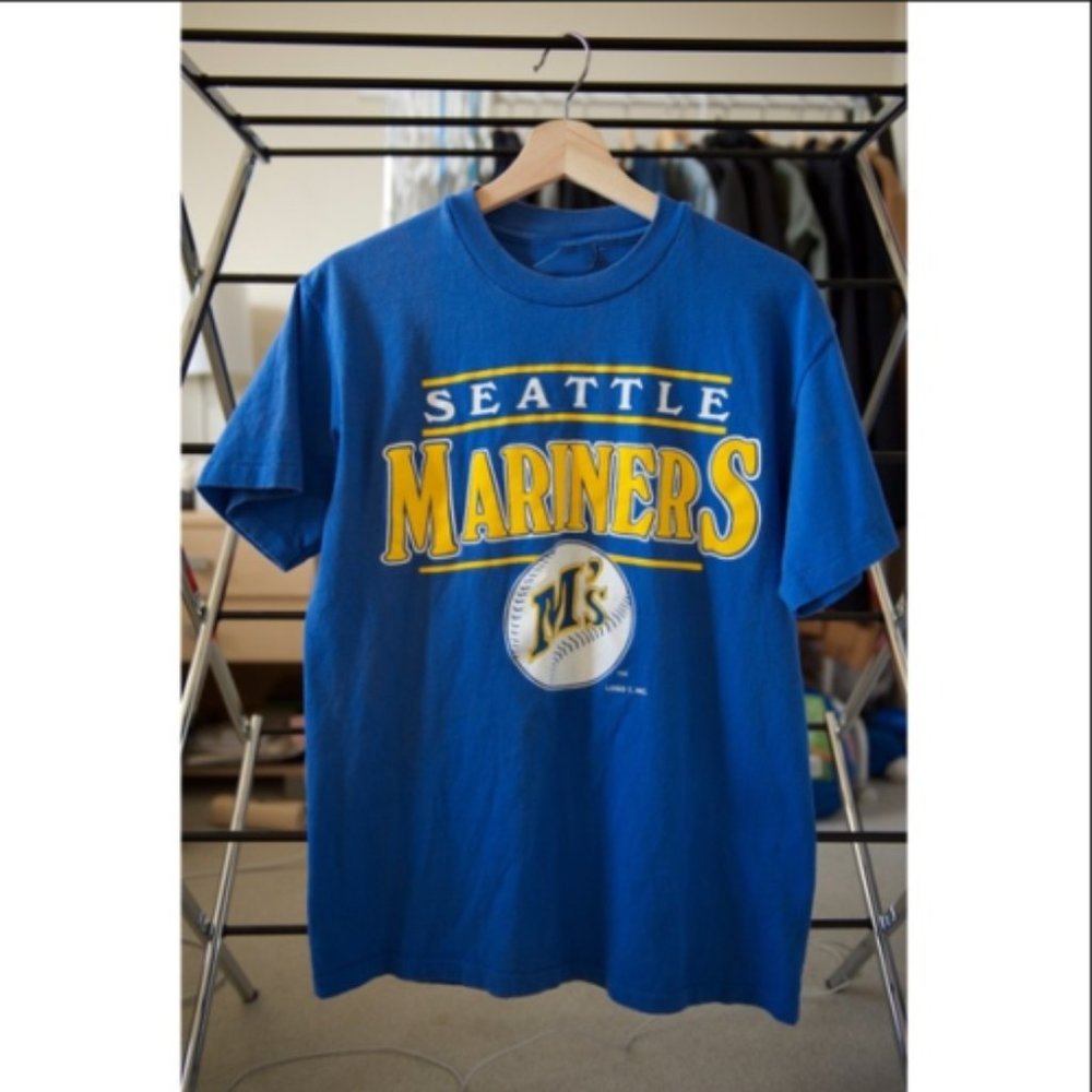 Vintage style Seattle Mariners T-Shirt baseball shirt tee